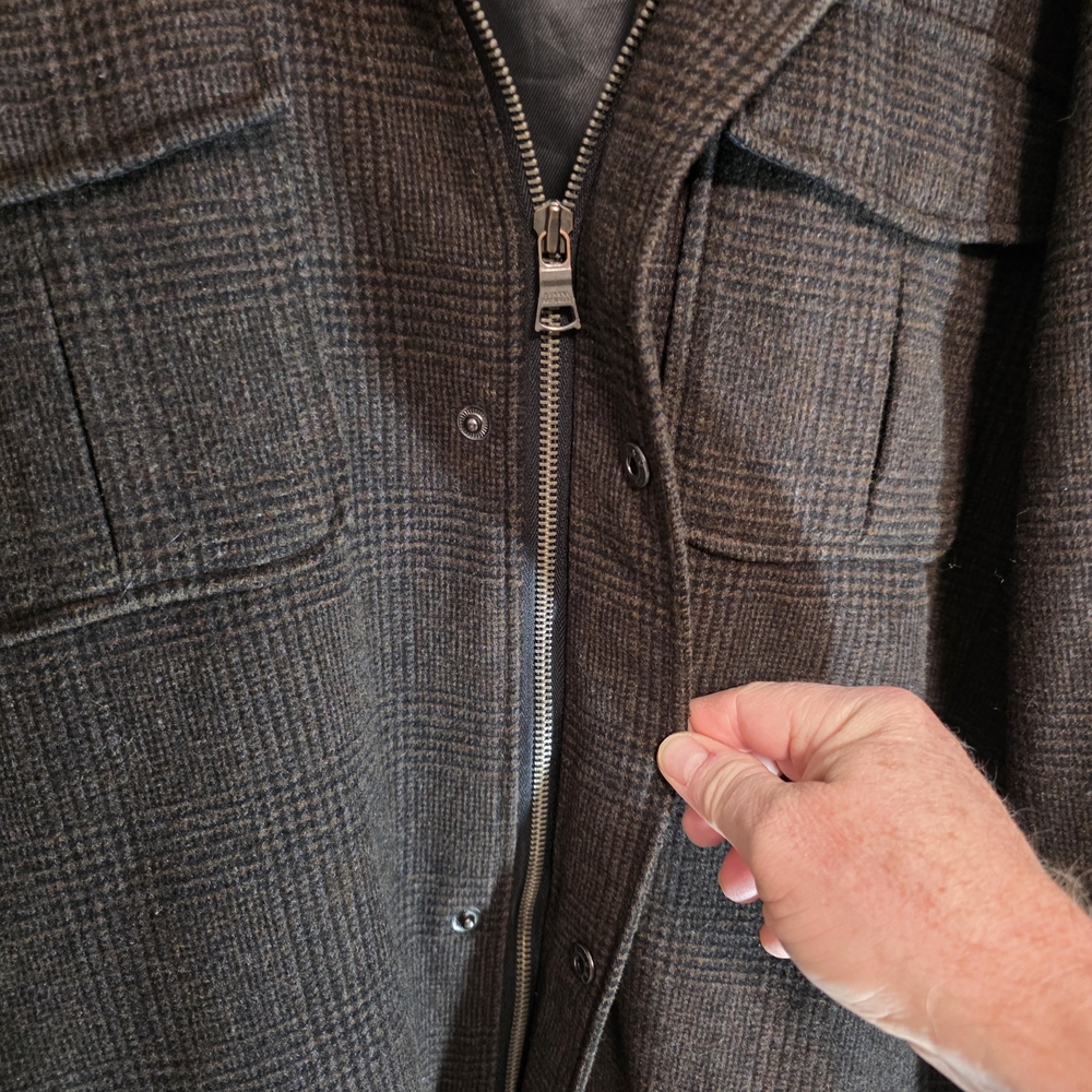 Banana Republic Men's Houndstooth Plaid Wool Blend Jacket - Picture 8 of 8